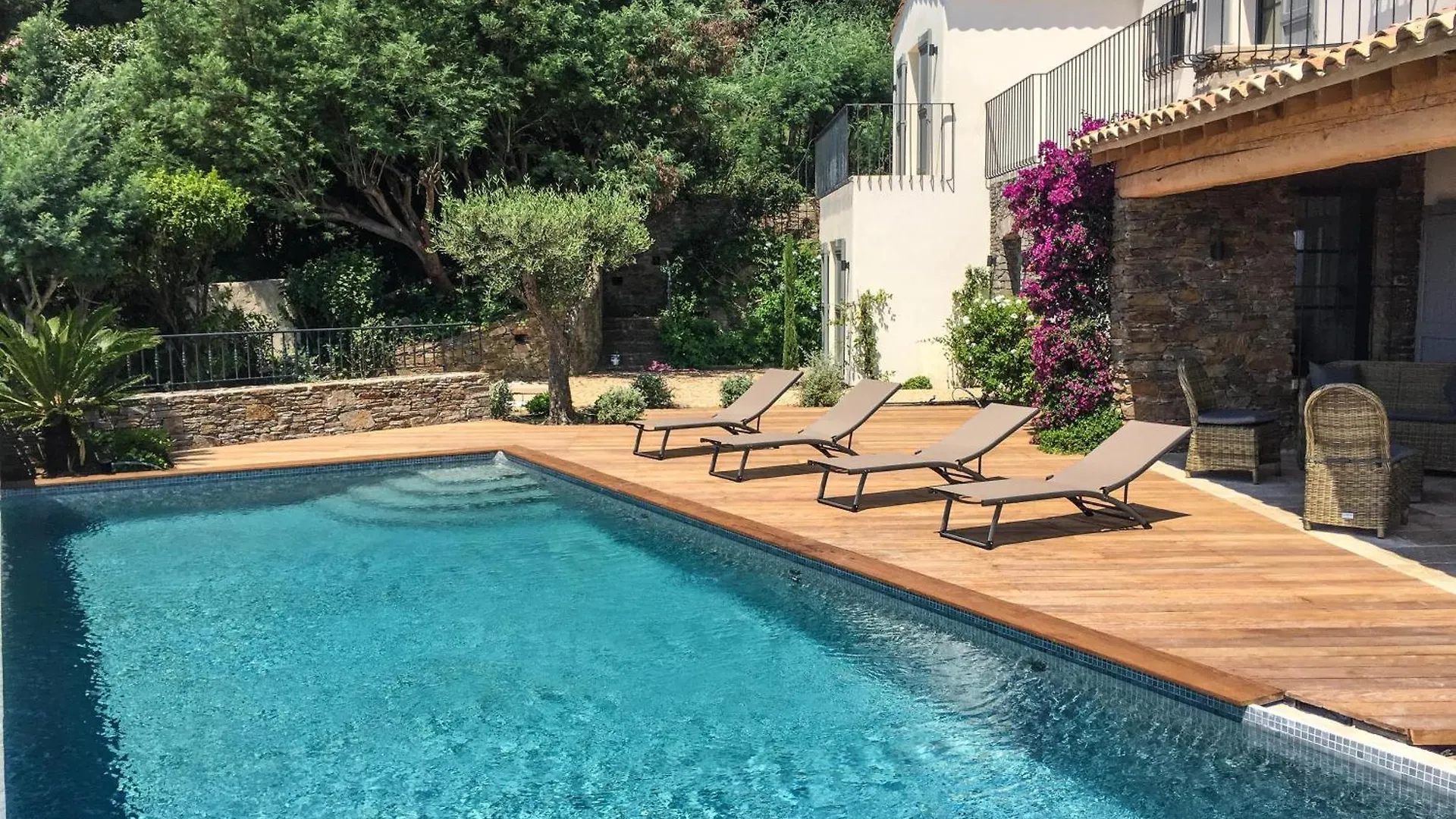 Villa Soleil D'Or, Golfe De St Tropez, Vue Mer Panoramique Cavalaire-sur-Mer 0*,  Francja